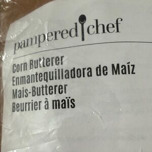 Pampered Chef Corn Butterer - Classic White